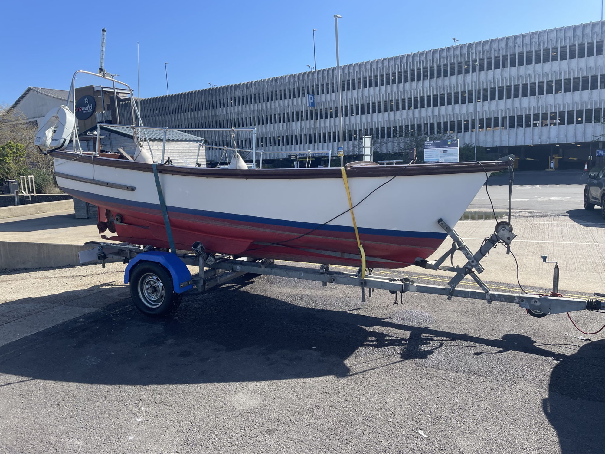 Island plastic 17ft