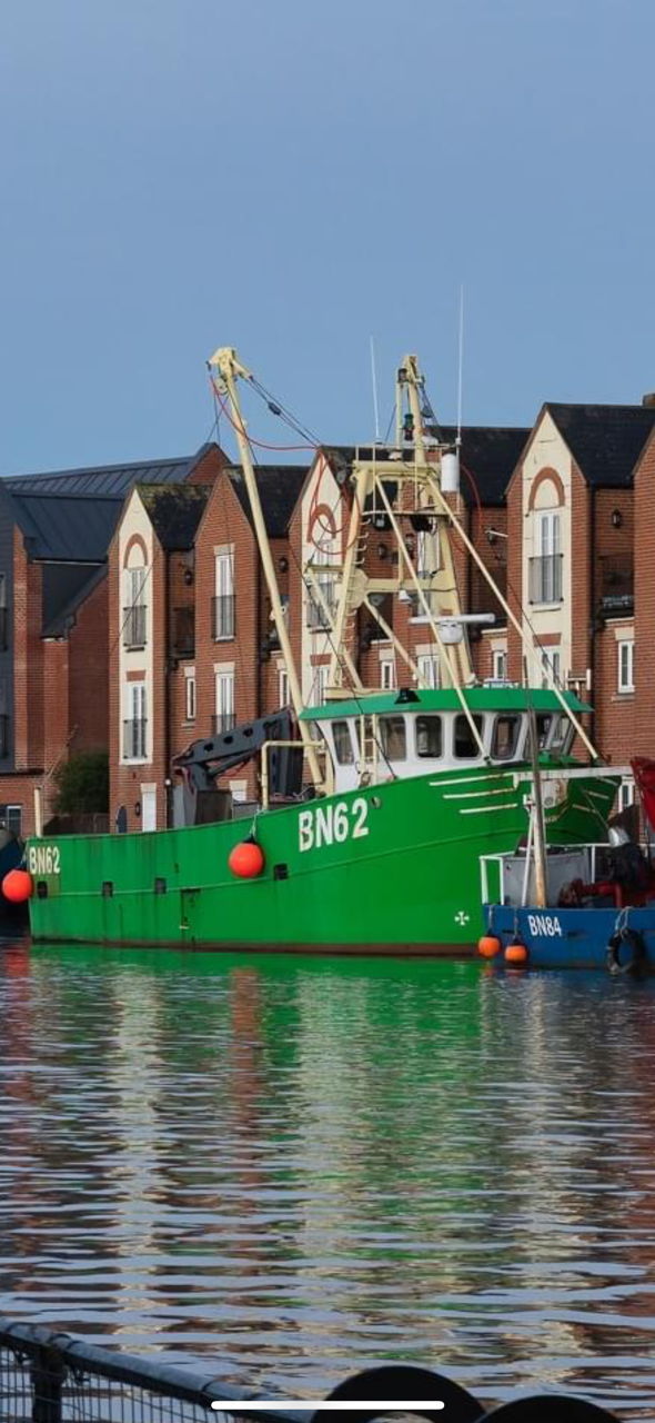 cockle Shrimp/mussel trawler