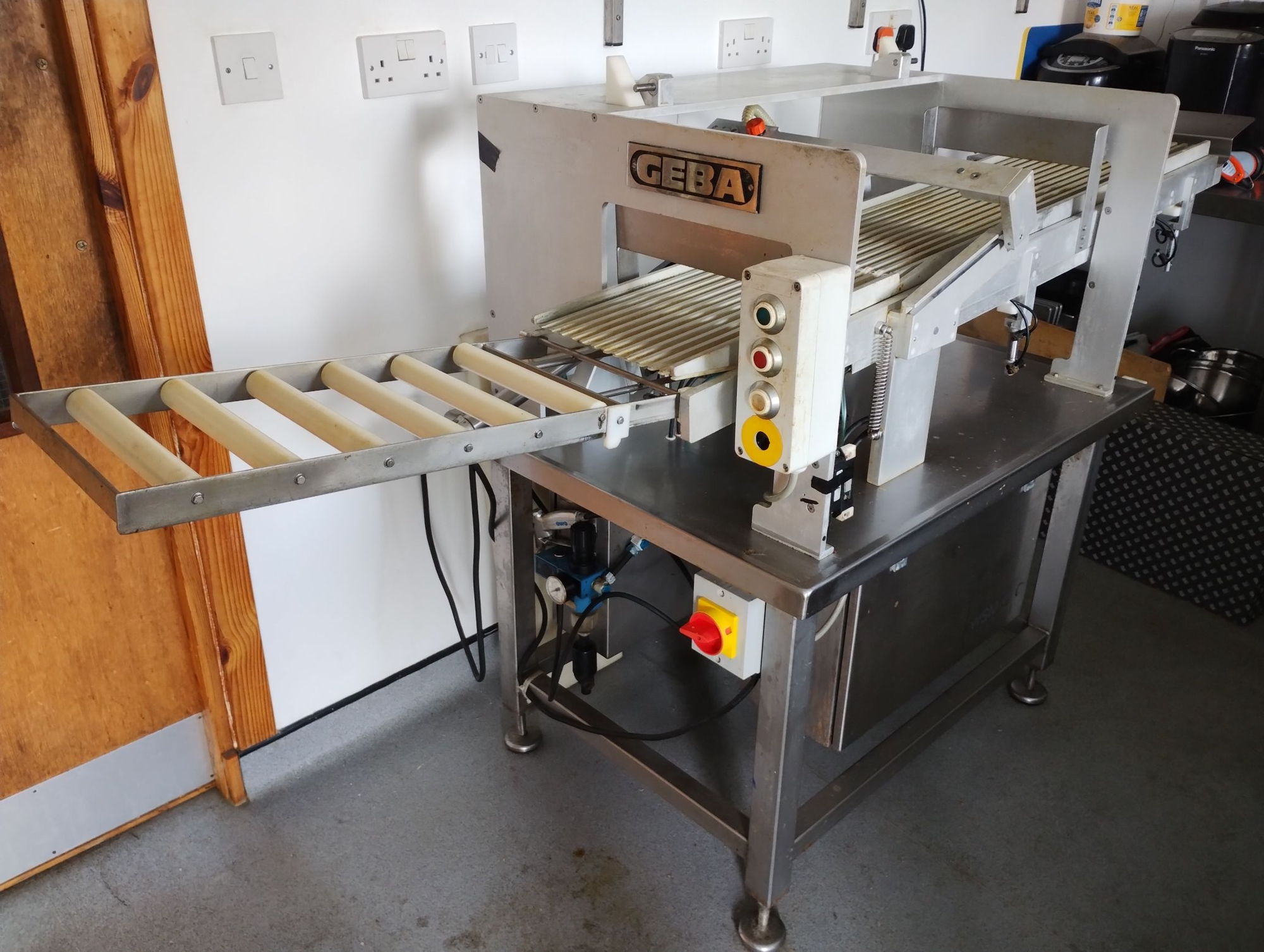 Geba salmon slicer