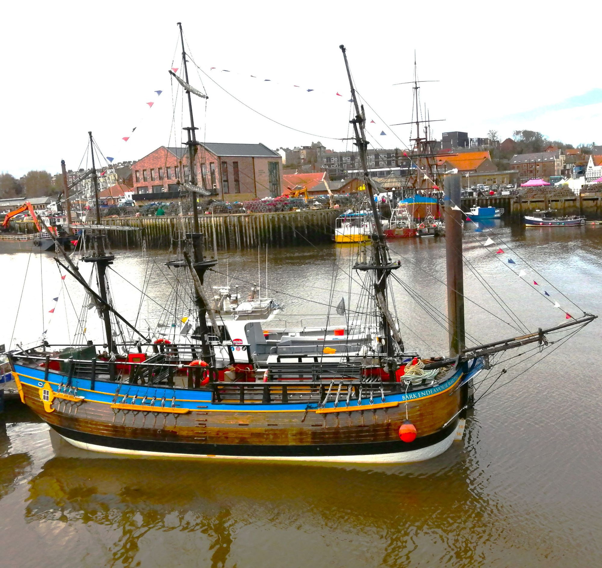HISTORIC / PIRATE