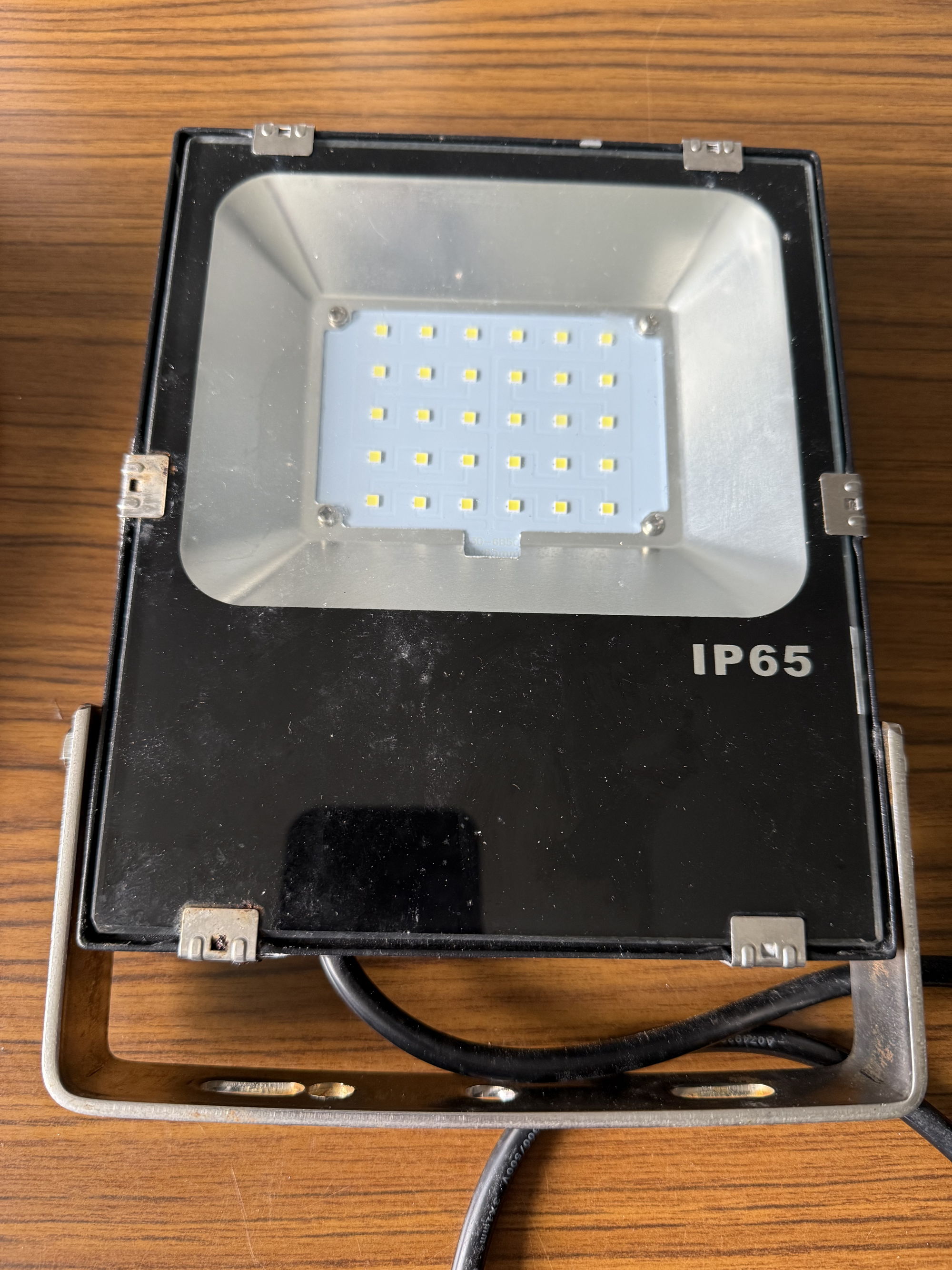 Led light mix second hand