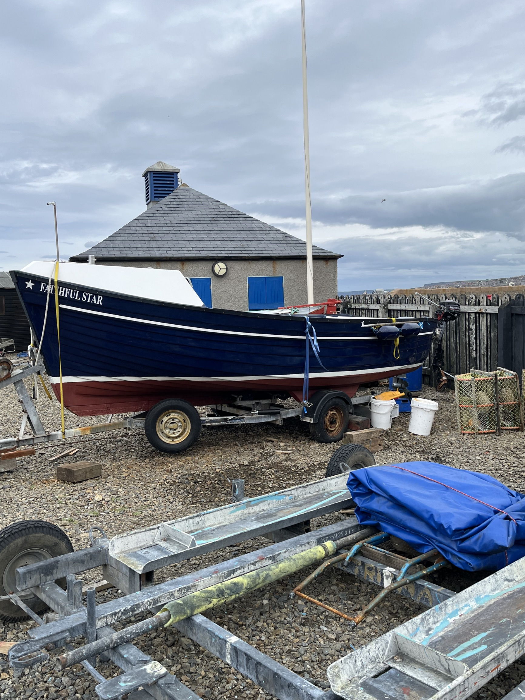 Islander 19