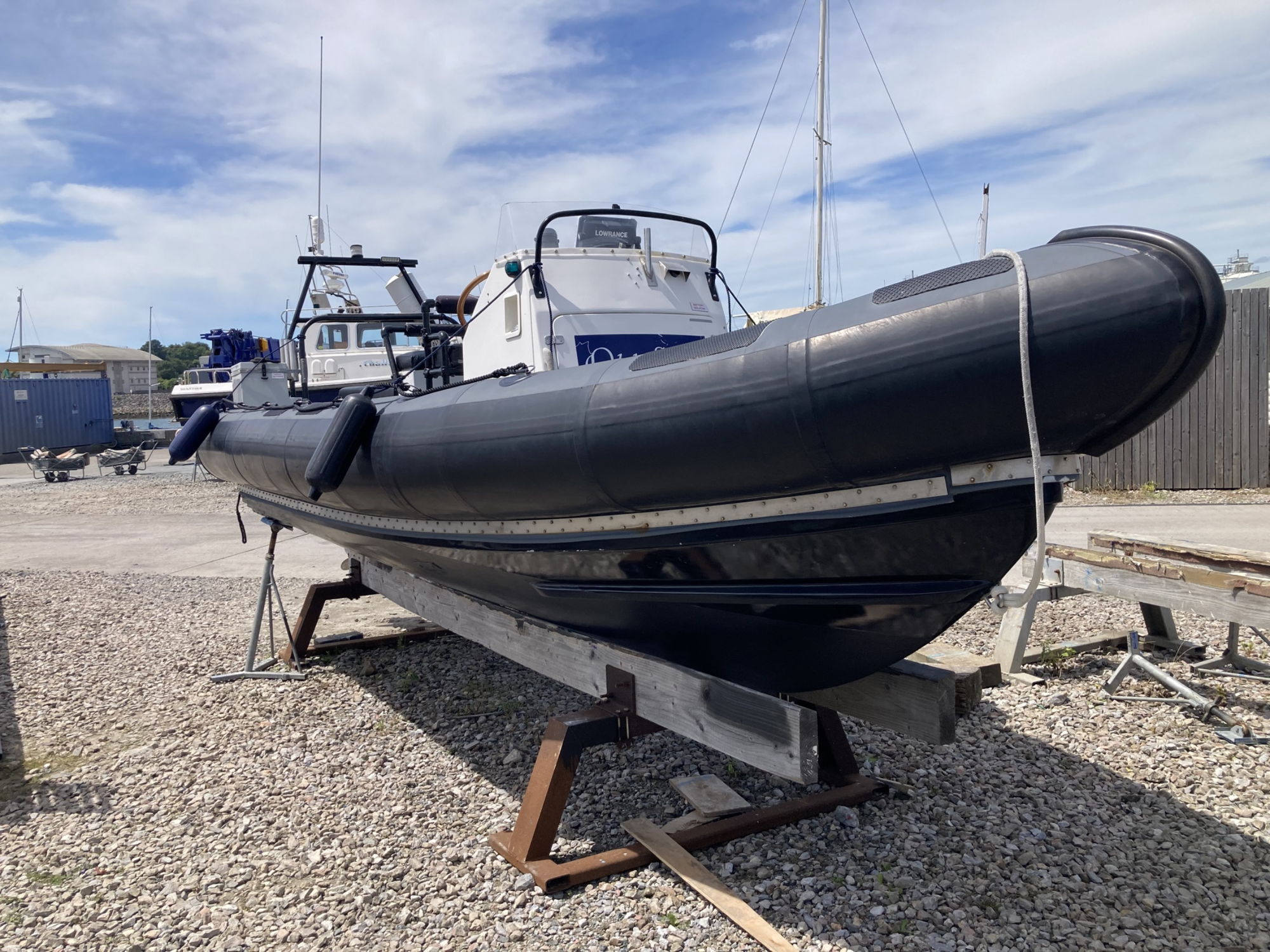 Halmatic Pacific 22