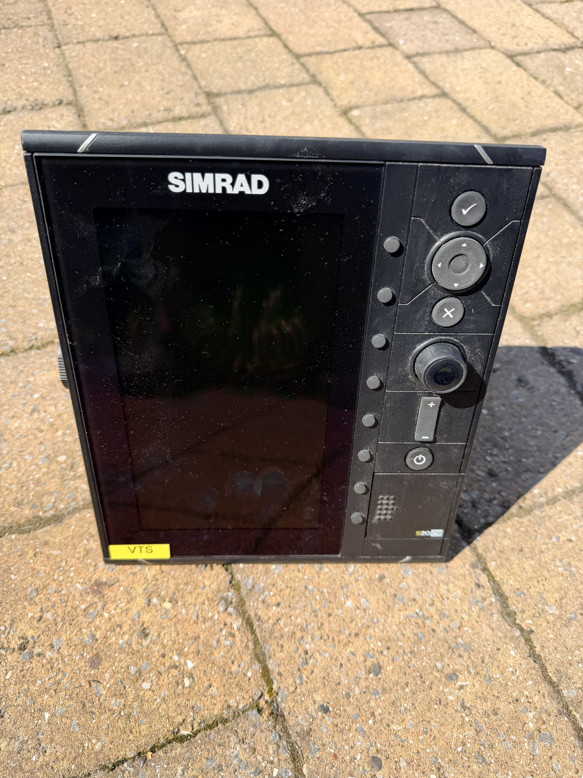 Simrad S20 09