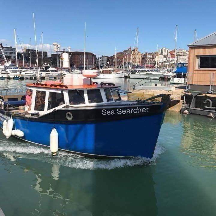 Berry boat
