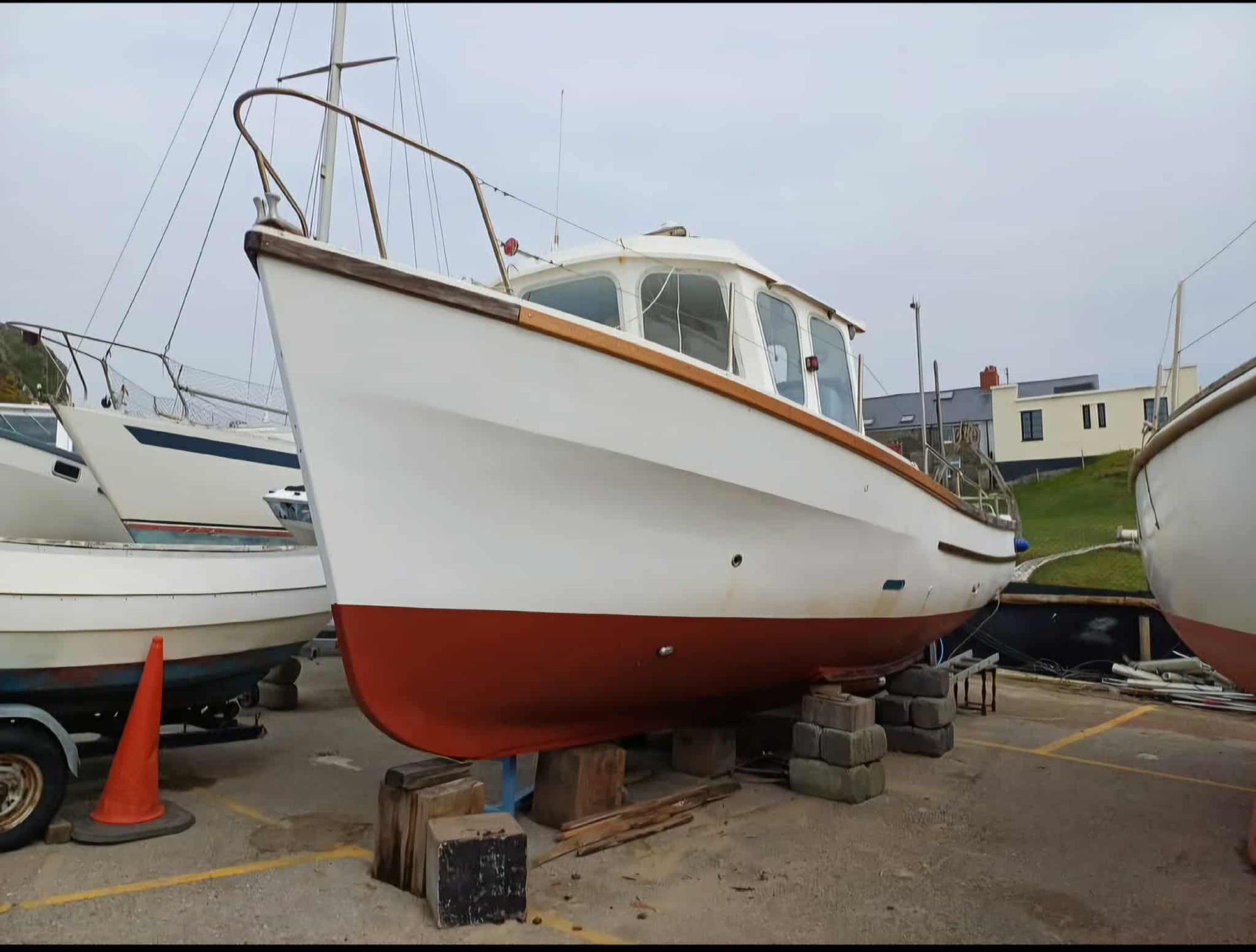 Seamark Marine 26