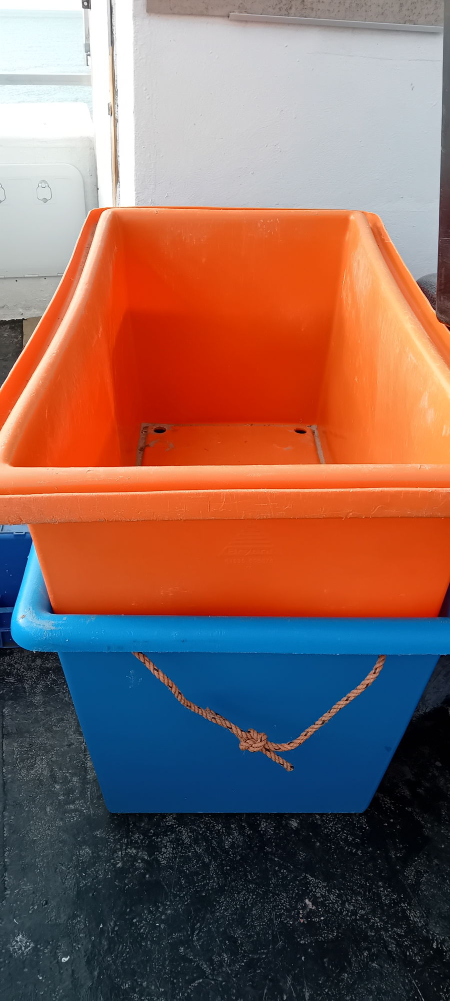 Net bins
